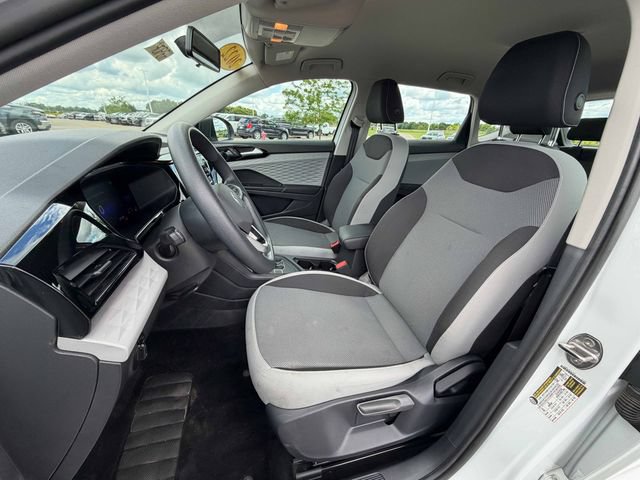 Used 2022 Volkswagen Taos S FWD image 17