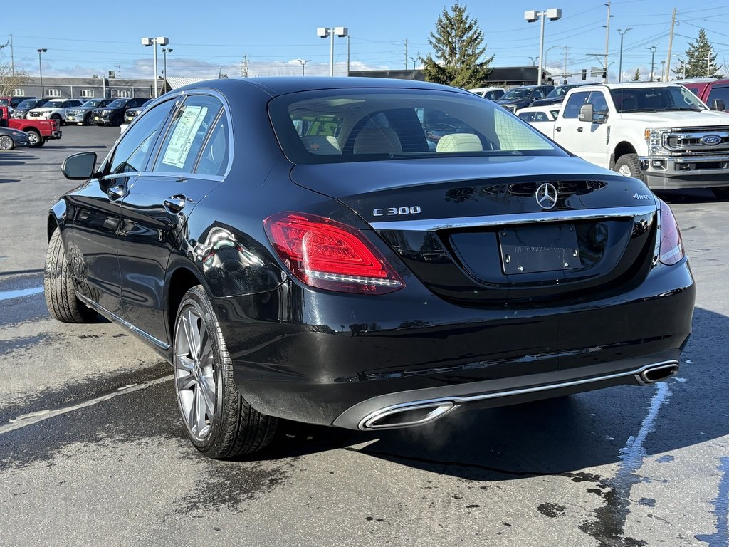 Used 2021 Mercedes-Benz C 300 4MATIC Sedan image 9