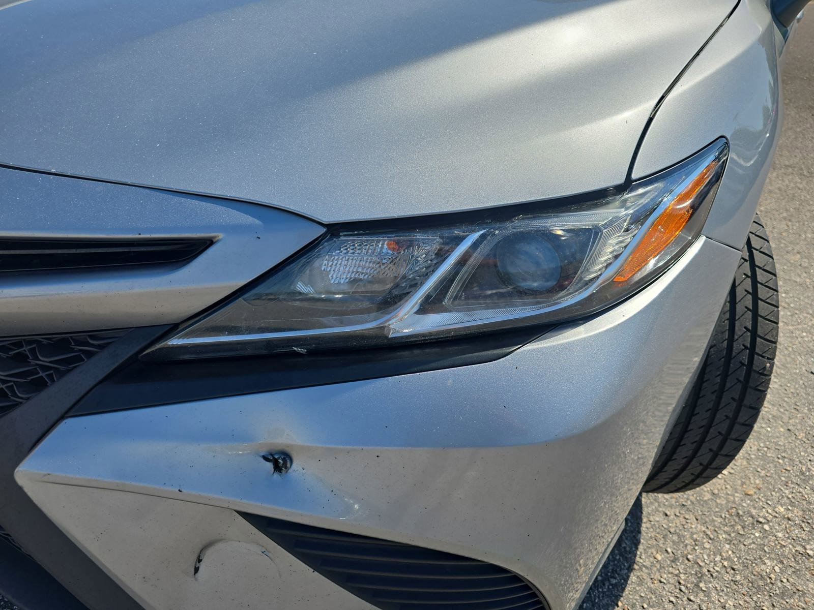 Used 2020 Toyota Camry SE FWD image 33