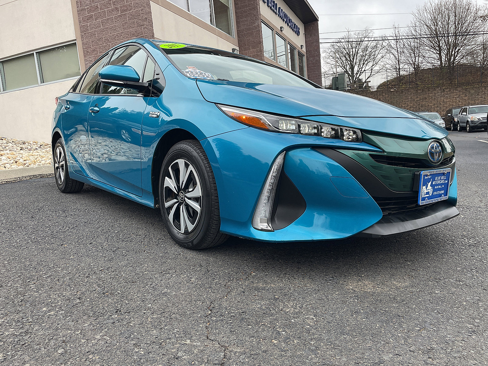 Used 2017 Toyota Prius Prime Premium image 13