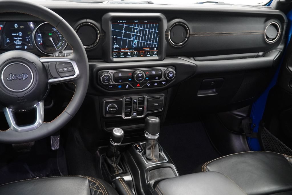 Used 2023 Jeep Wrangler Unlimited Sahara AWD/4WD image 24