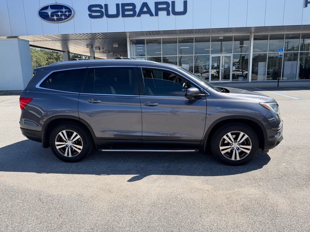 Used 2018 Honda Pilot EX image 2