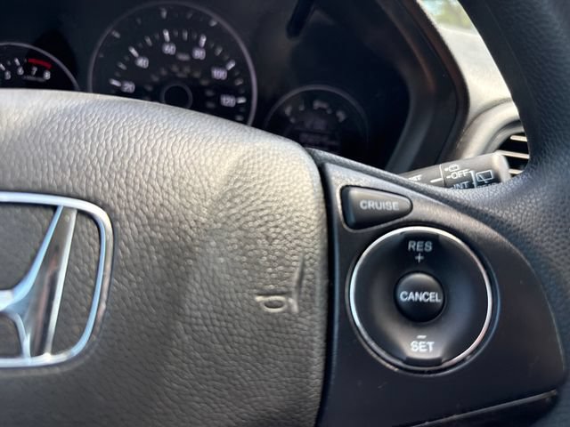 Used 2022 Honda HR-V LX image 25
