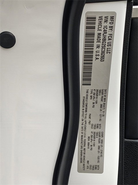 New 2025 Jeep Grand Cherokee Limited image 25