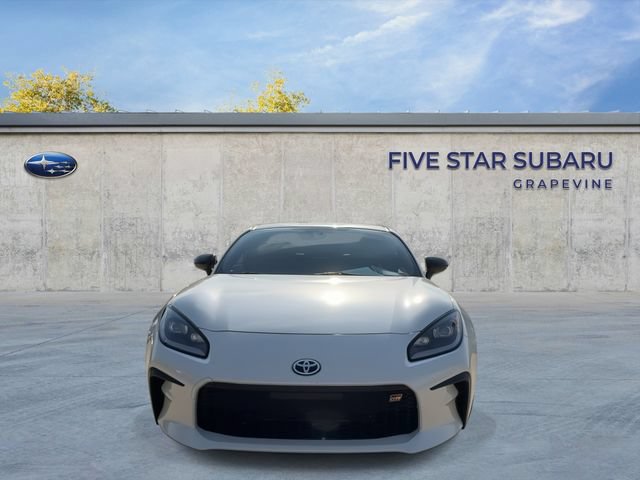 Used 2023 Toyota GR86 Premium RWD image 3