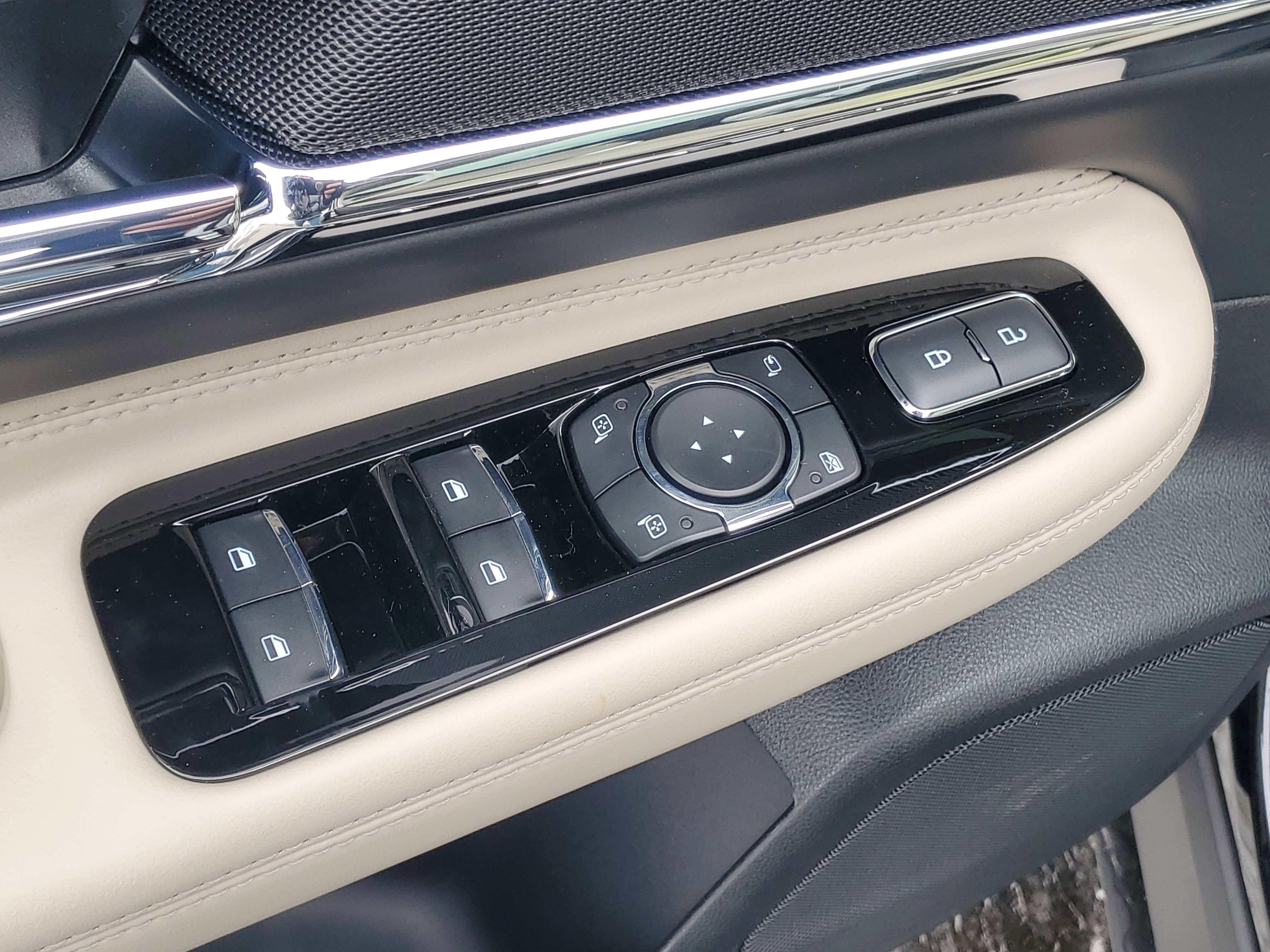 New 2026 Lincoln Corsair Grand Touring image 10