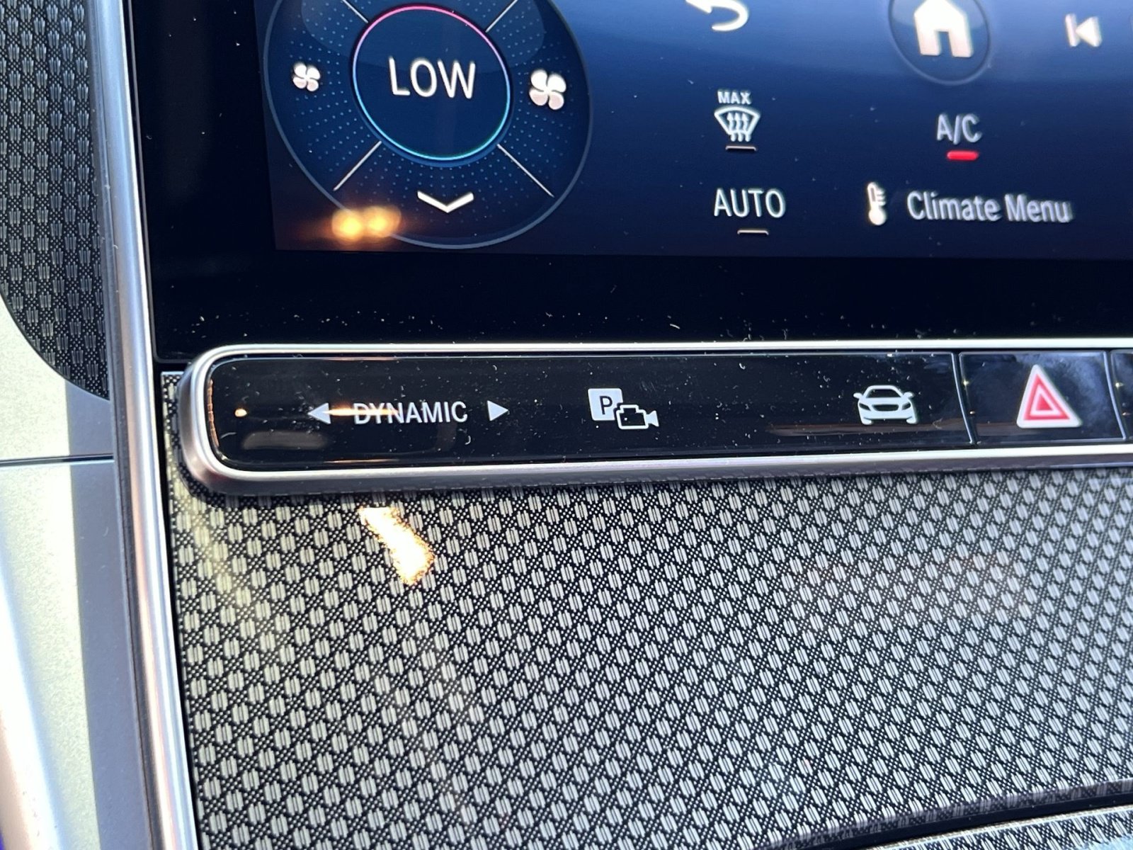 New 2026 Mercedes-Benz CLE 450 4MATIC Coupe image 40