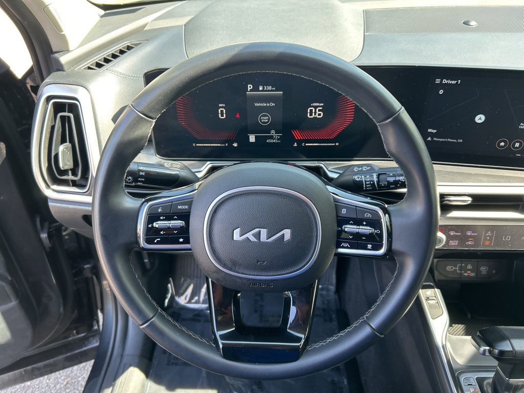 Used 2024 Kia Sorento S image 19
