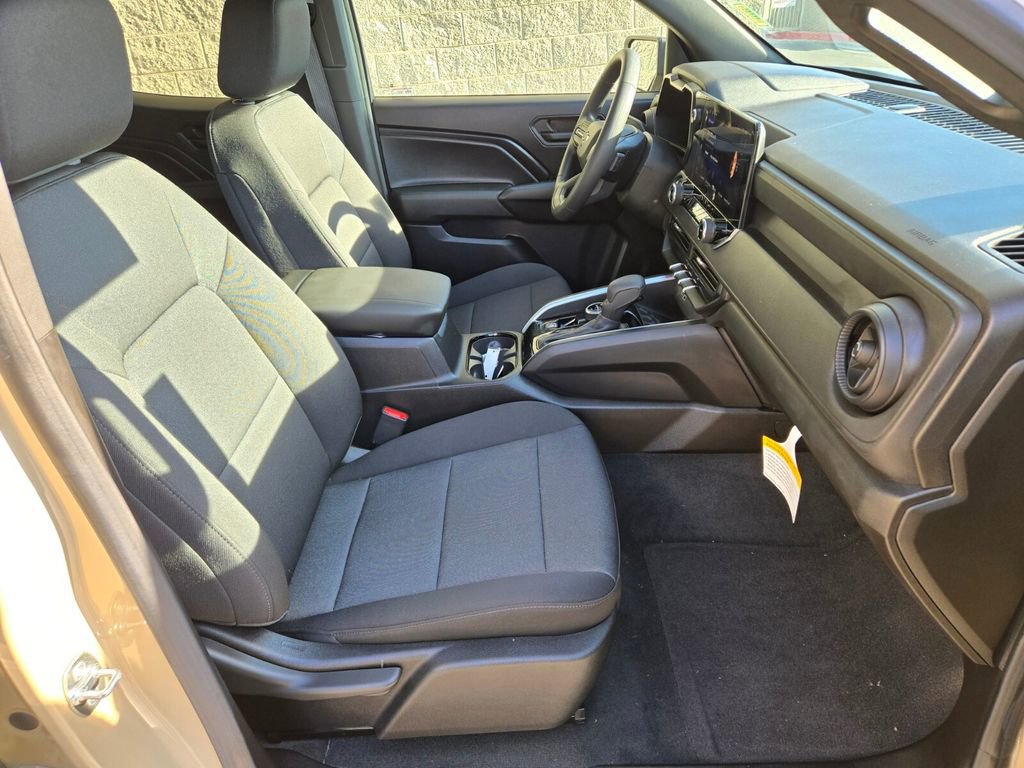 Used 2024 Chevrolet Colorado Trail Boss w/ Advanced Trailering Package image 17