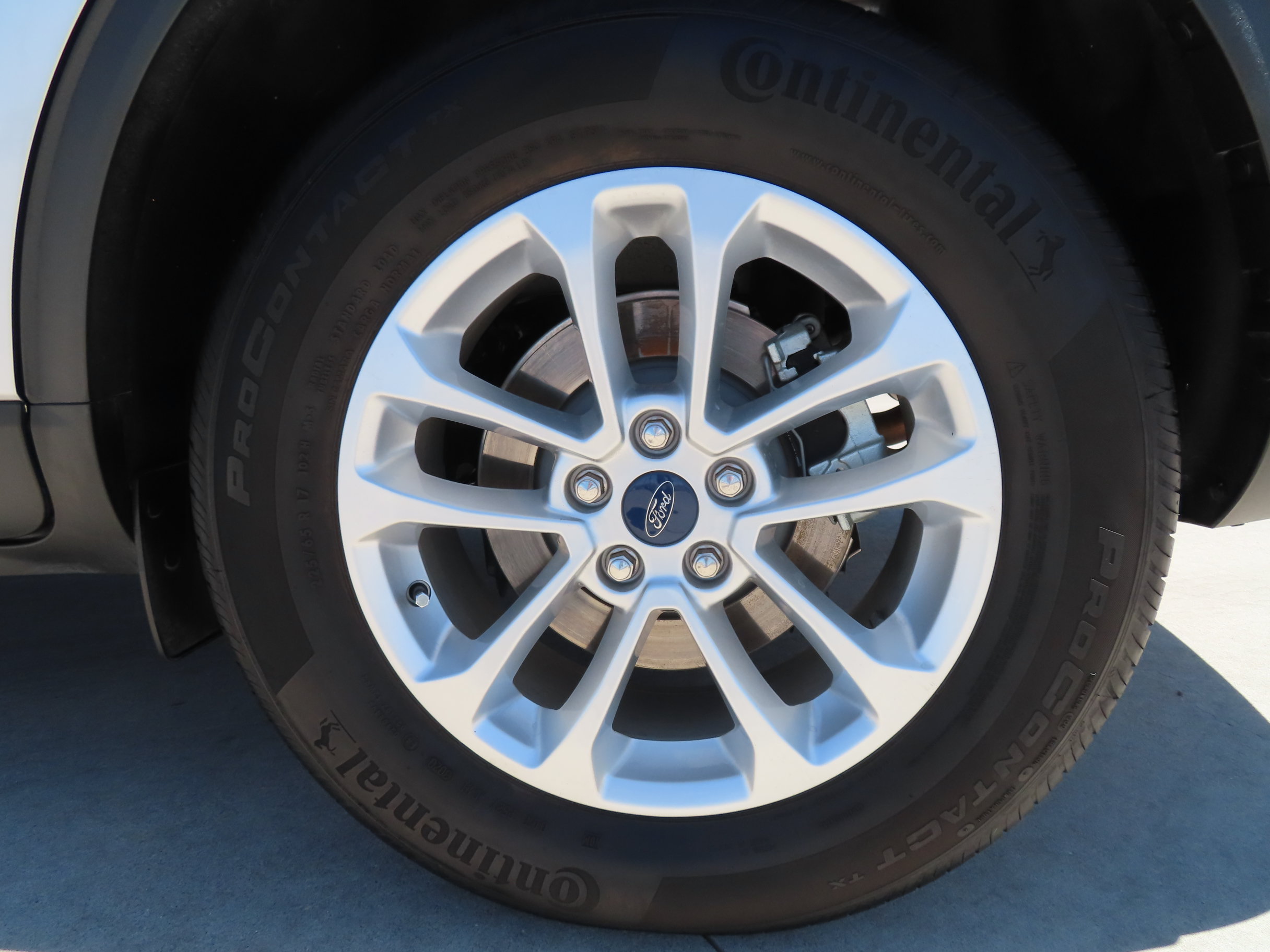 Used 2020 Ford Escape S AWD/4WD image 9