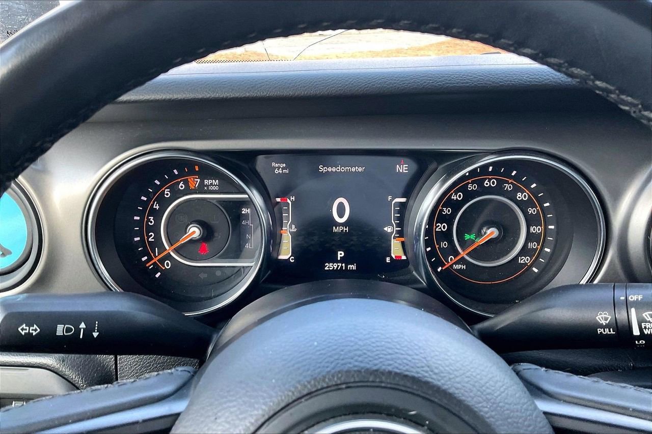 Certified 2022 Jeep Gladiator Sport image 11