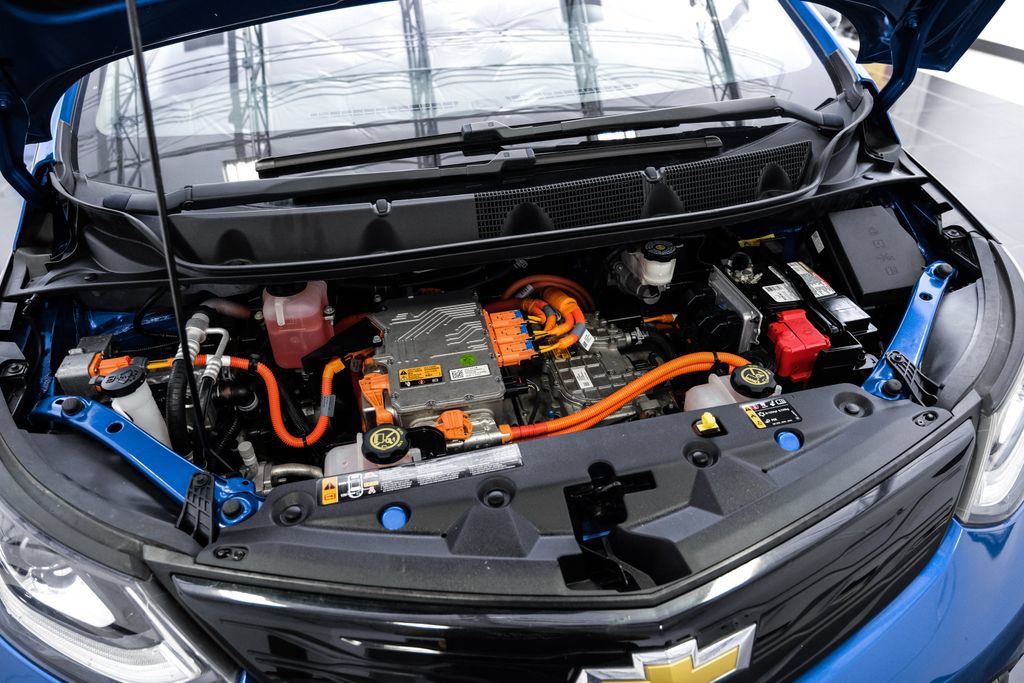 Used 2020 Chevrolet Bolt Premier w/ Infotainment Package FWD image 46