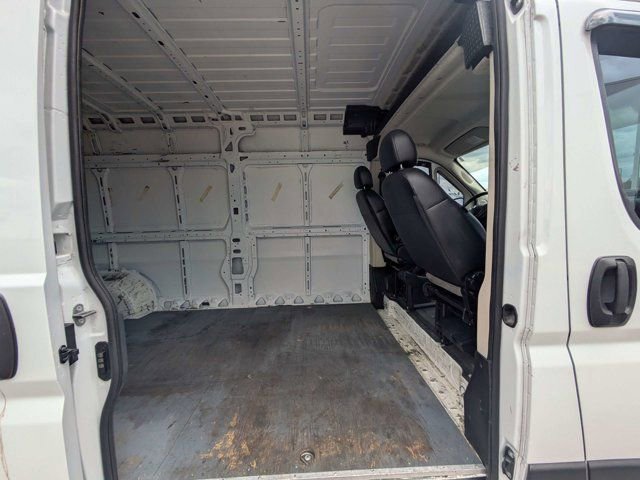 Used 2021 RAM ProMaster 2500 FWD image 11