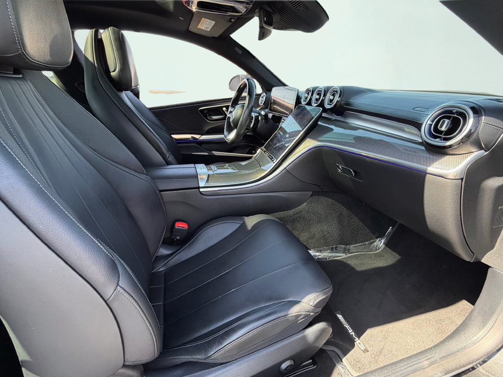 Used 2024 Mercedes-Benz CLE 300 4MATIC Coupe image 26
