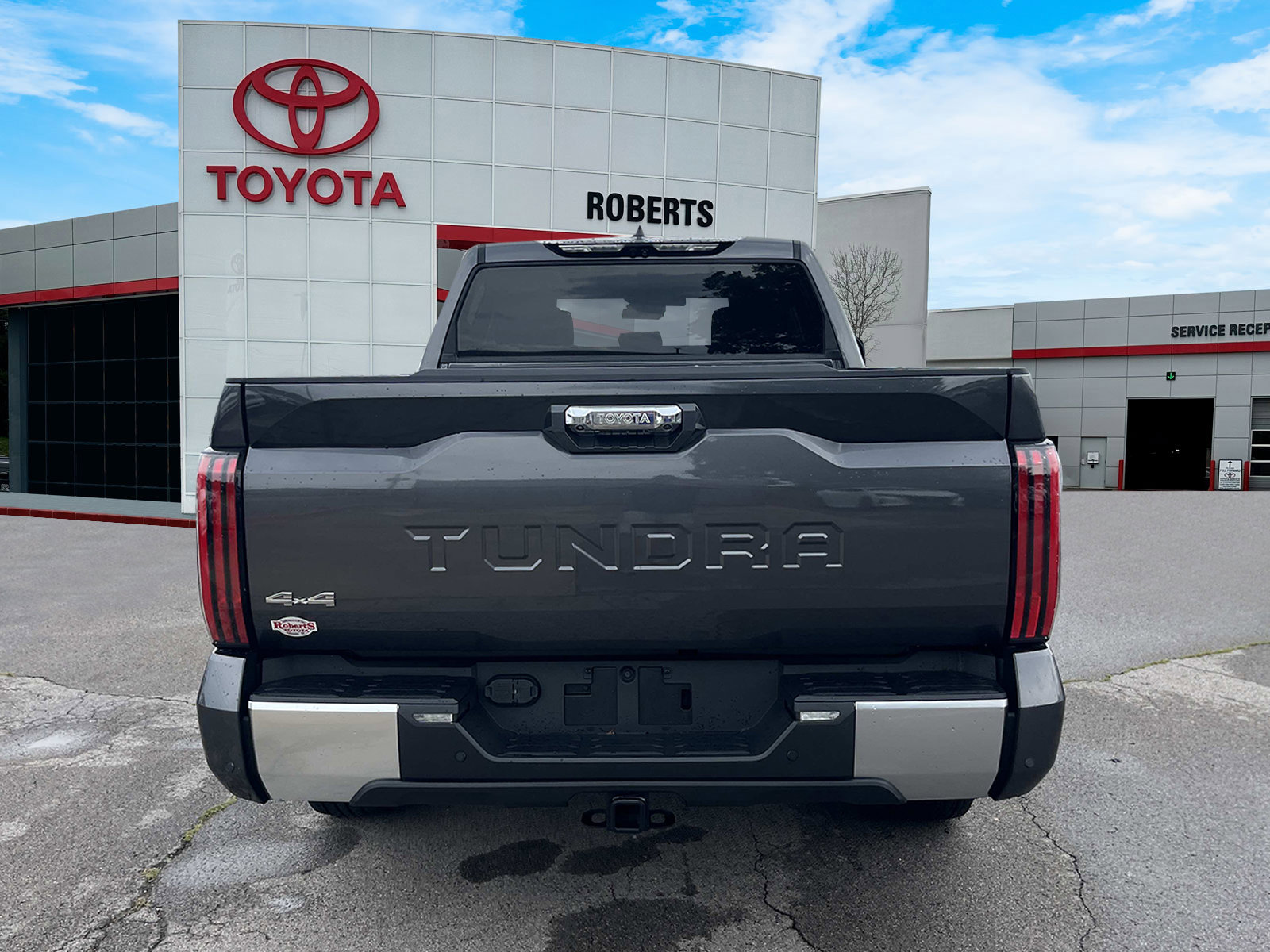Used 2024 Toyota Tundra Limited image 6