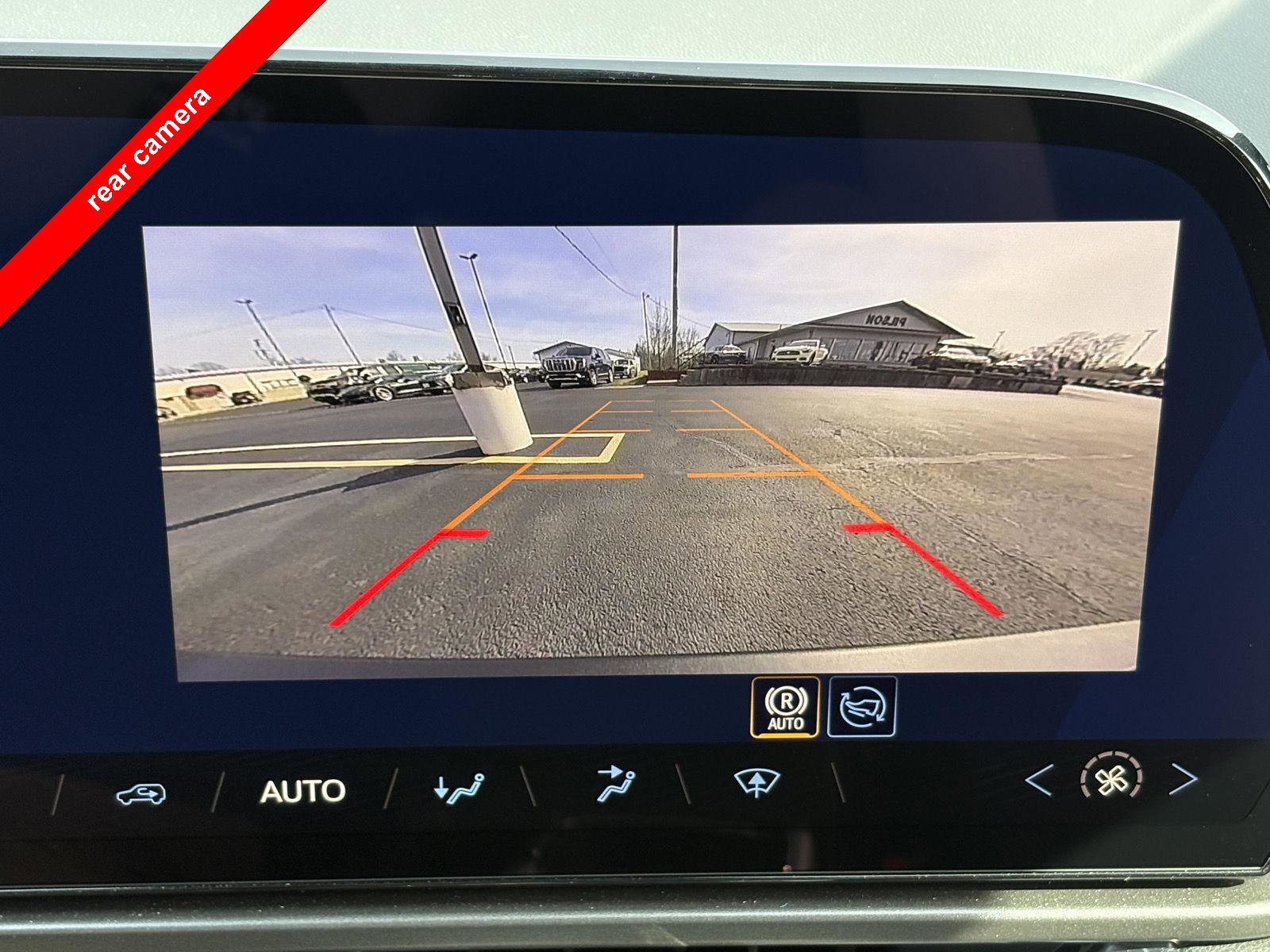 Used 2026 Chevrolet Equinox EV LT image 5