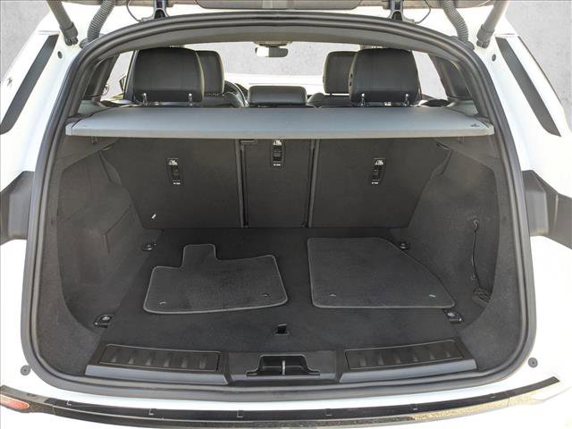 Used 2020 Land Rover Range Rover Evoque SE image 6