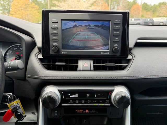 Used 2022 Toyota RAV4 LE image 20