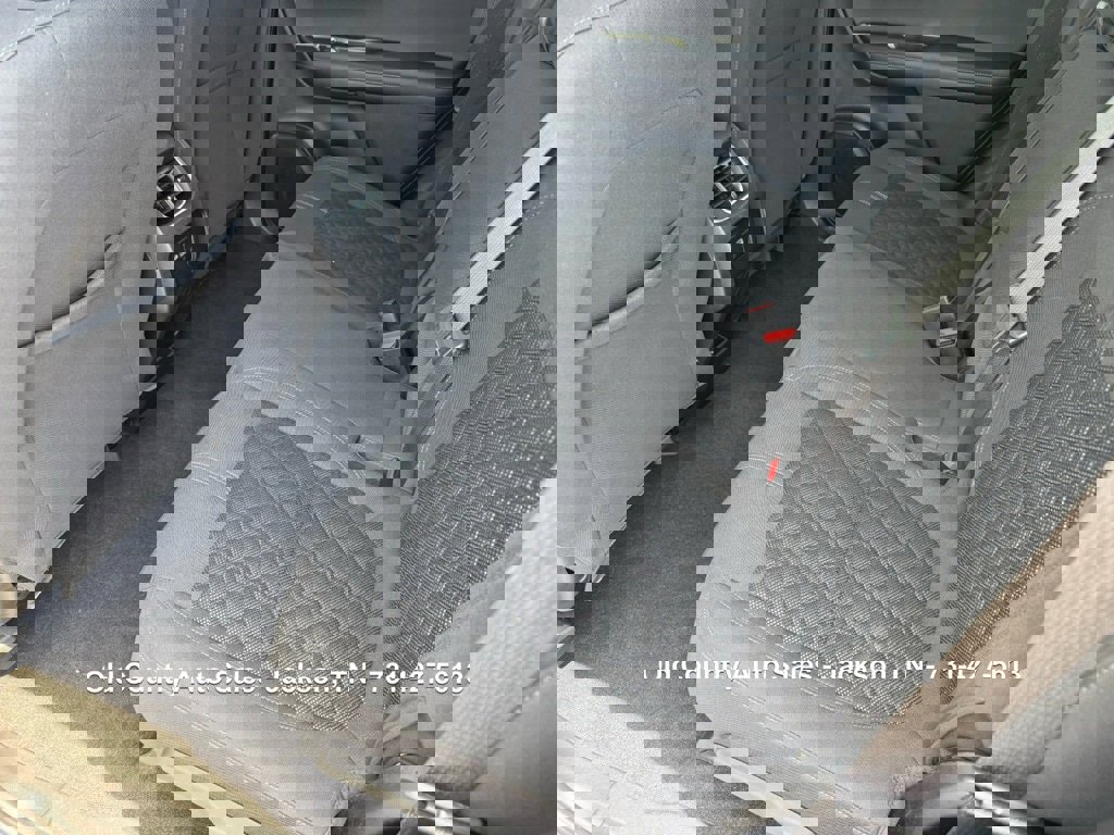 Used 2020 Chevrolet Blazer LT image 18