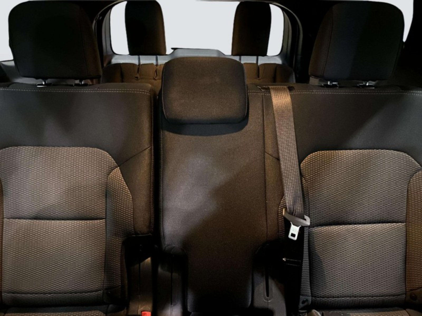 Used 2019 Ford Explorer XLT FWD image 27