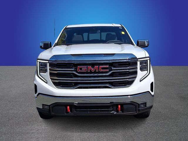 Used 2022 GMC Sierra 1500 SLT w/ SLT Convenience Package AWD/4WD image 2