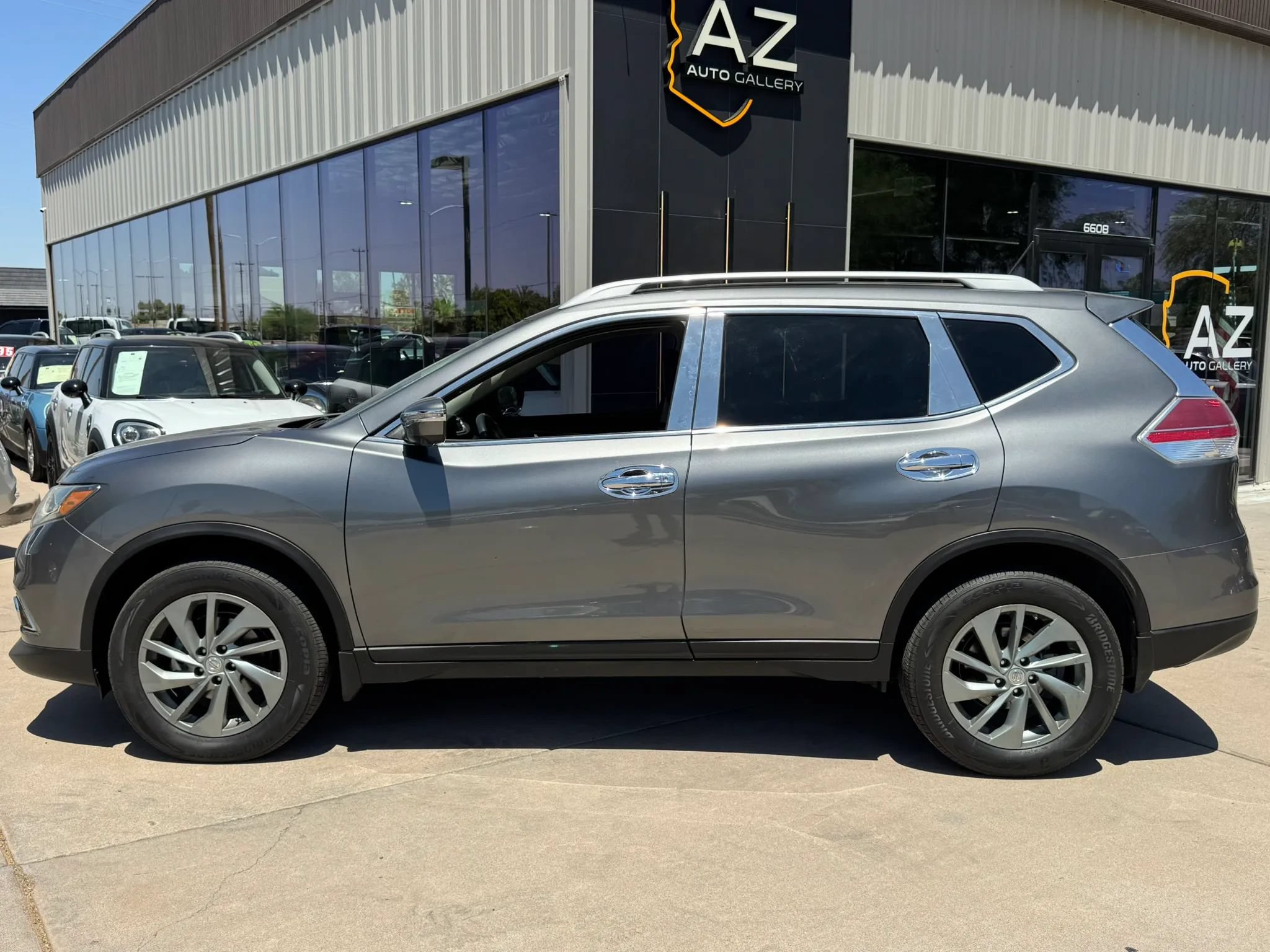 Used 2014 Nissan Rogue SL w/ SL Premium Package AWD/4WD image 9
