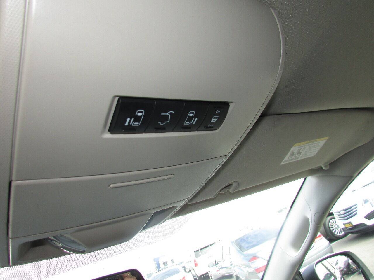 Used 2015 Dodge Grand Caravan SXT FWD image 62