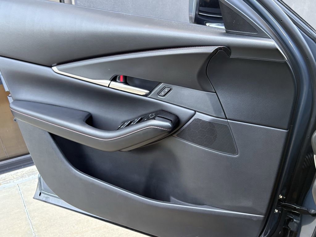 Used 2025 MAZDA CX-30 AWD 2.5 S w/ Preferred Package image 21