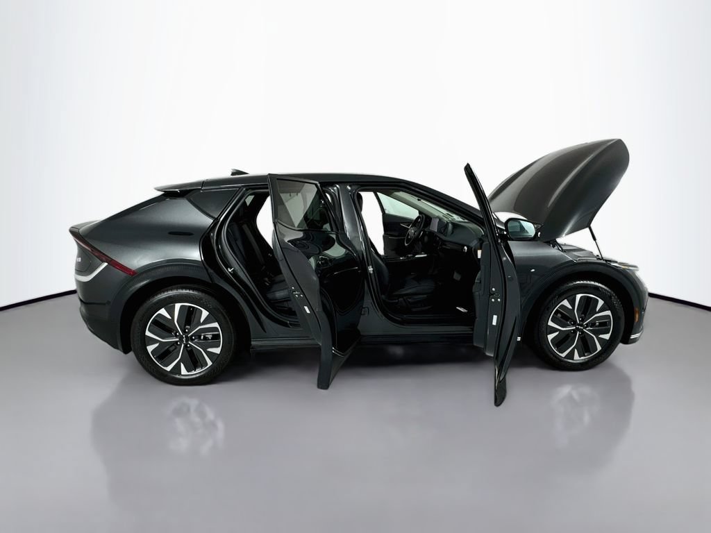 Used 2024 Kia EV6 Light RWD image 21