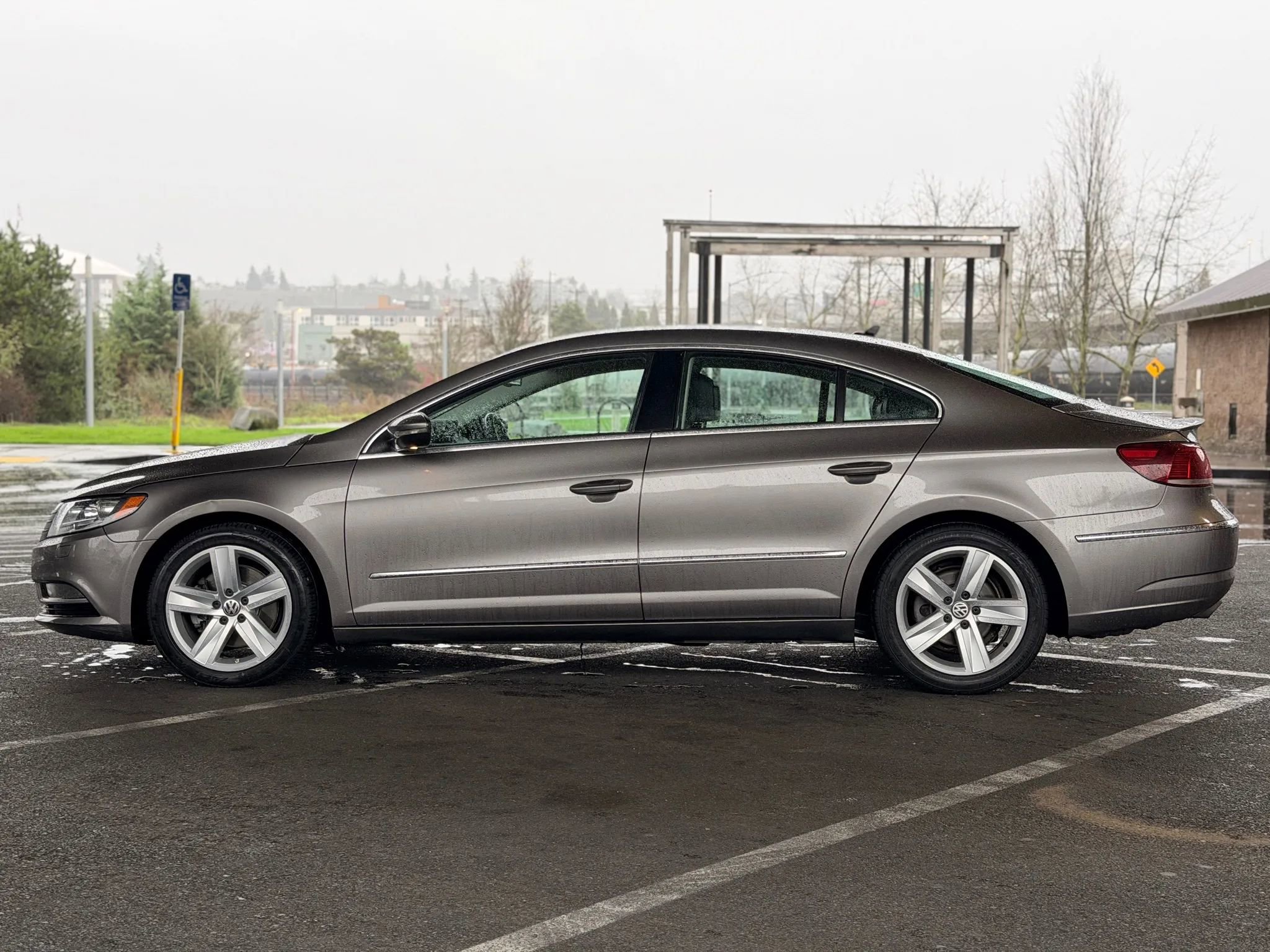 Used 2015 Volkswagen CC Sport image 5