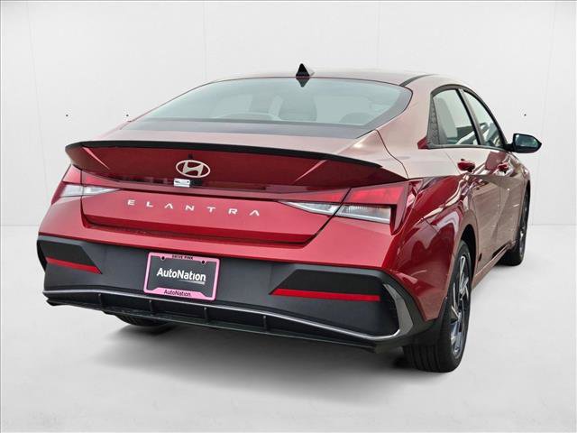 New 2025 Hyundai Elantra Sport image 2