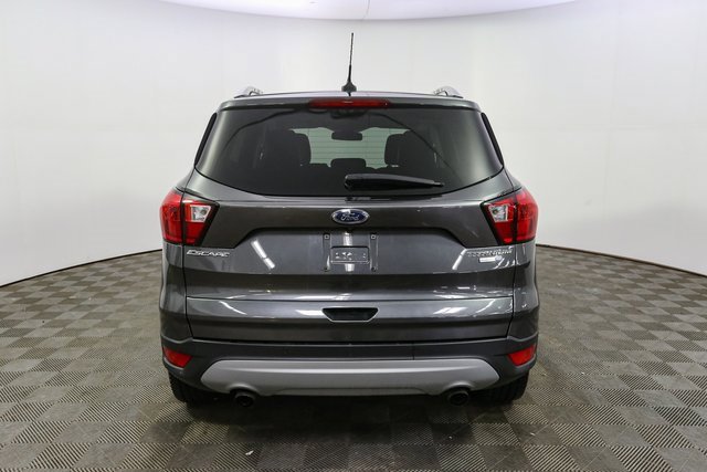 Used 2019 Ford Escape Titanium image 8