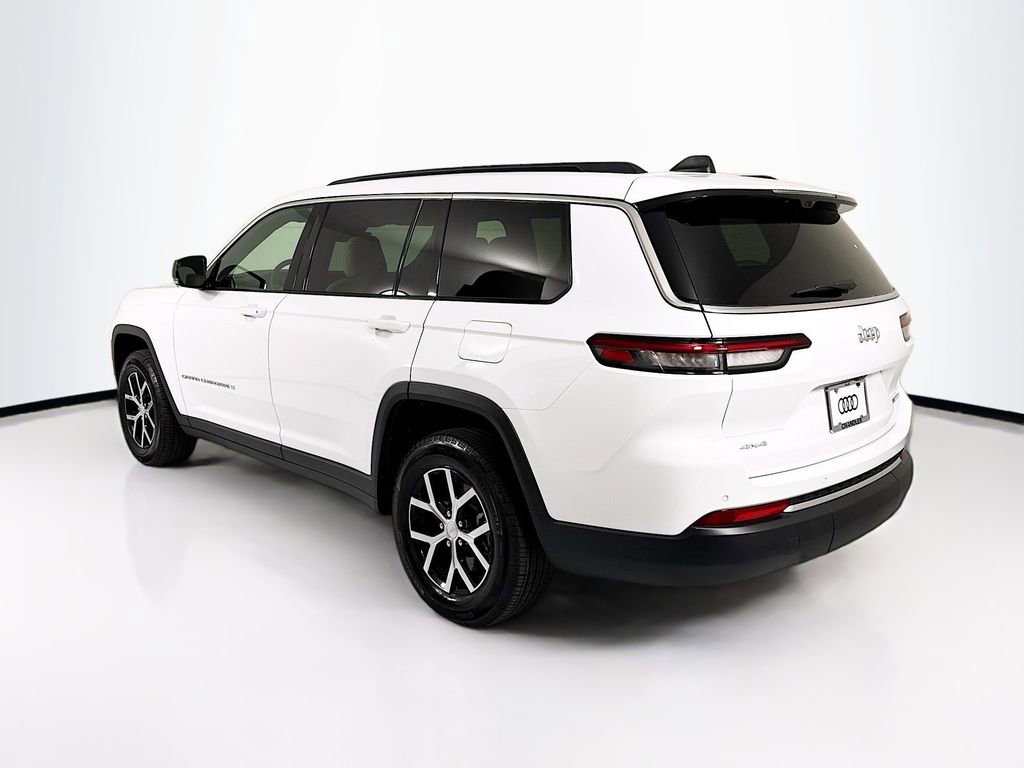 Used 2025 Jeep Grand Cherokee L Limited w/ Luxury Tech Group II AWD/4WD image 7