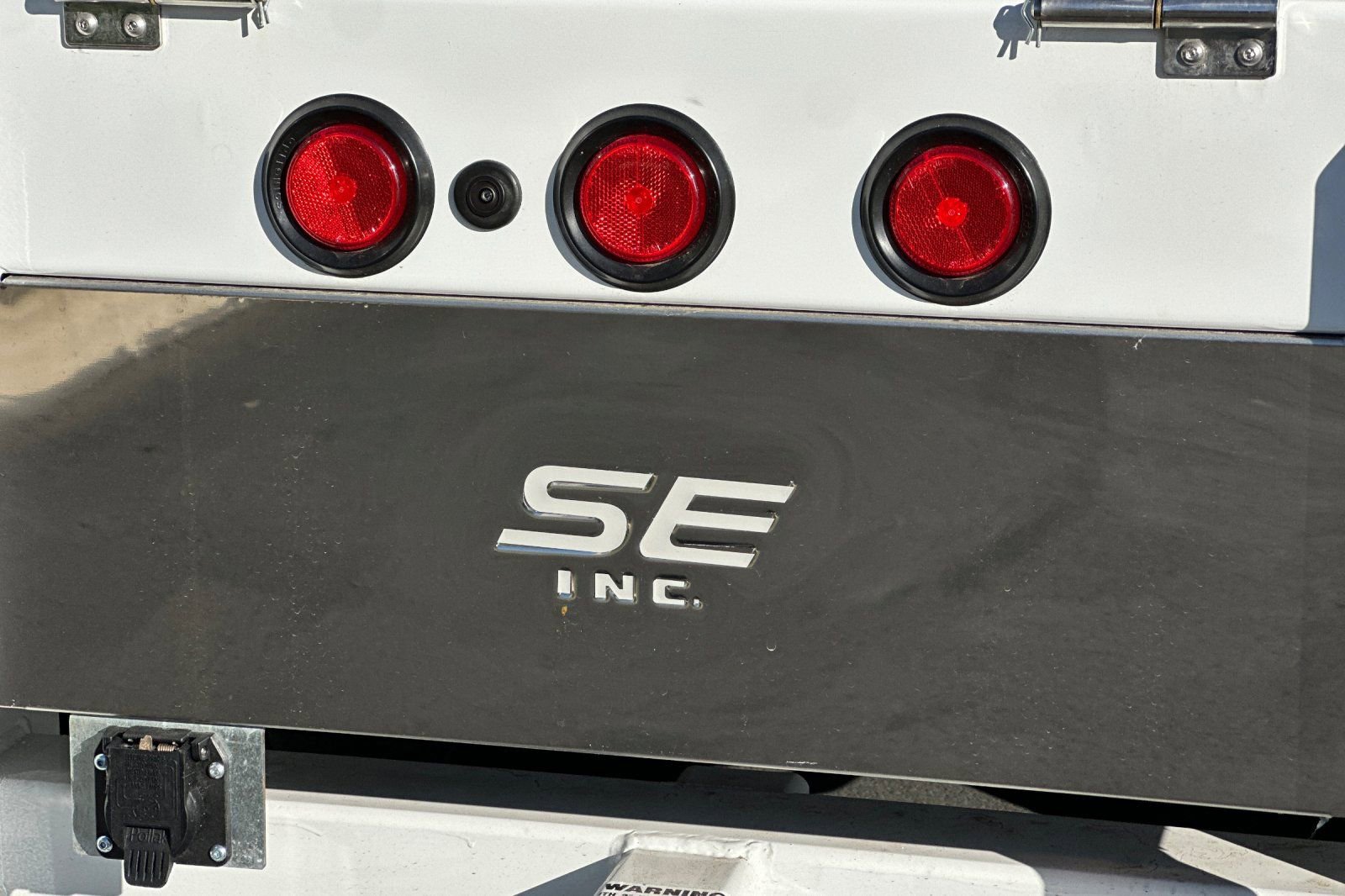 New 2026 Ford F450 XL w/ XL Chrome Package image 23