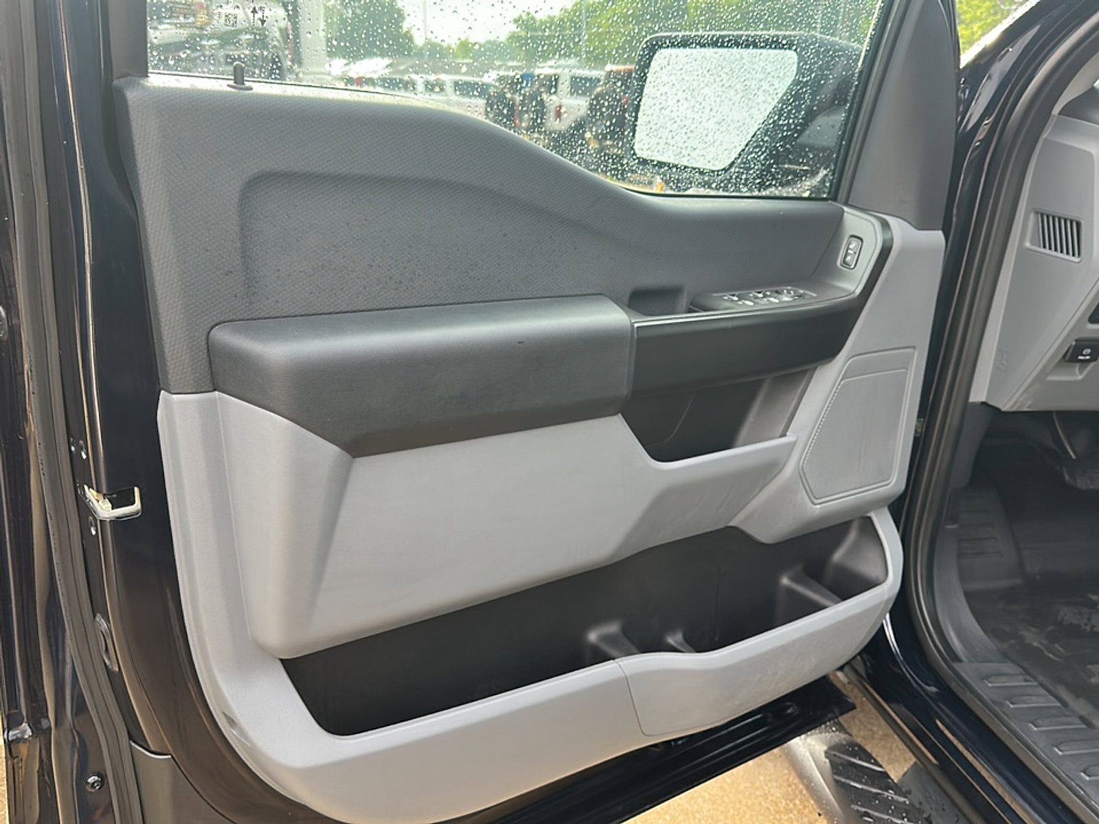 Used 2021 Ford F150 XL w/ Equipment Group 101A High AWD/4WD image 15
