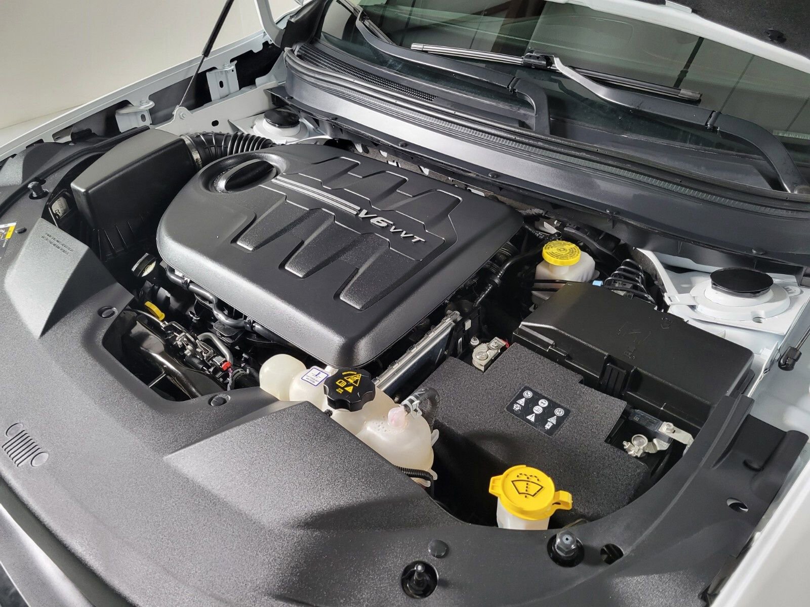 Used 2022 Jeep Cherokee Trailhawk w/ Sound & Nav Group image 10