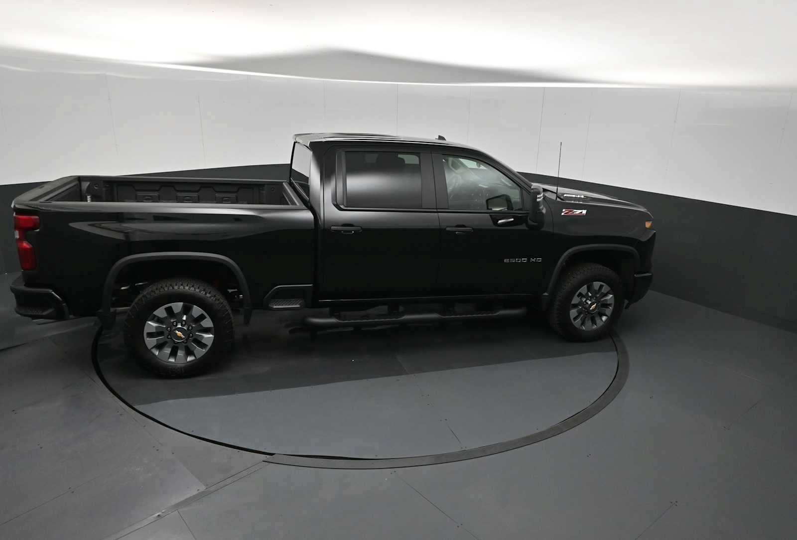 New 2026 Chevrolet Silverado 2500 Custom w/ Custom Convenience Package AWD/4WD image 17