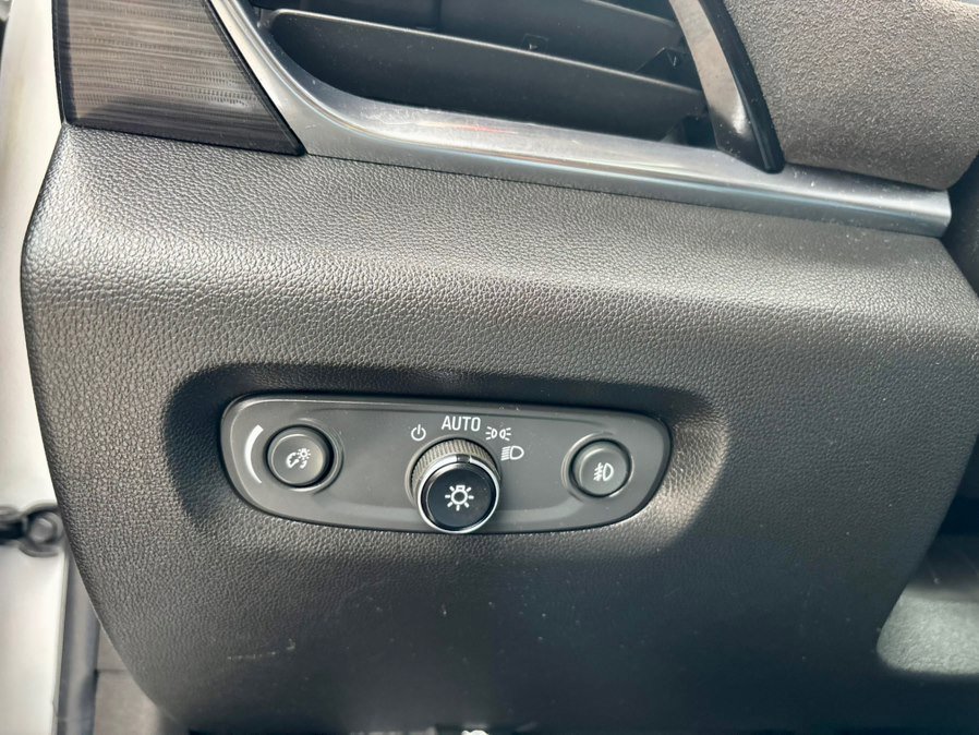 Used 2019 Chevrolet Traverse High Country image 24