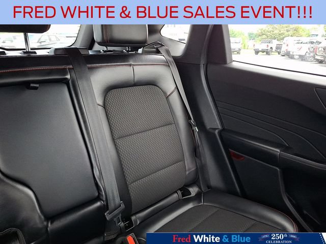 Certified 2024 Ford Escape ST-Line AWD/4WD image 20