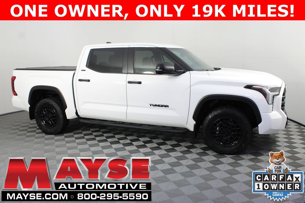 Used 2025 Toyota Tundra SR5 w/ SR5 Convenience Package AWD/4WD image 1
