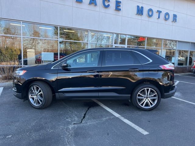 Used 2024 Ford Edge Titanium w/ Equipment Group 301A AWD/4WD image 8