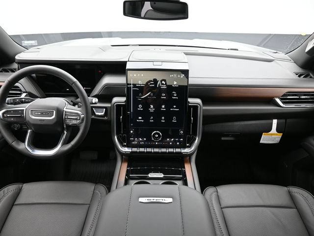New 2026 GMC Yukon XL Denali w/ Sun & Power Step Package AWD/4WD image 12