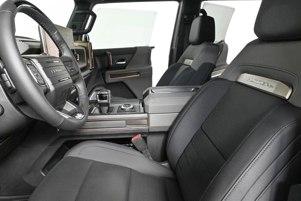 New 2025 GMC Hummer EV 3X w/ LPO, Cargo Utility Package image 8