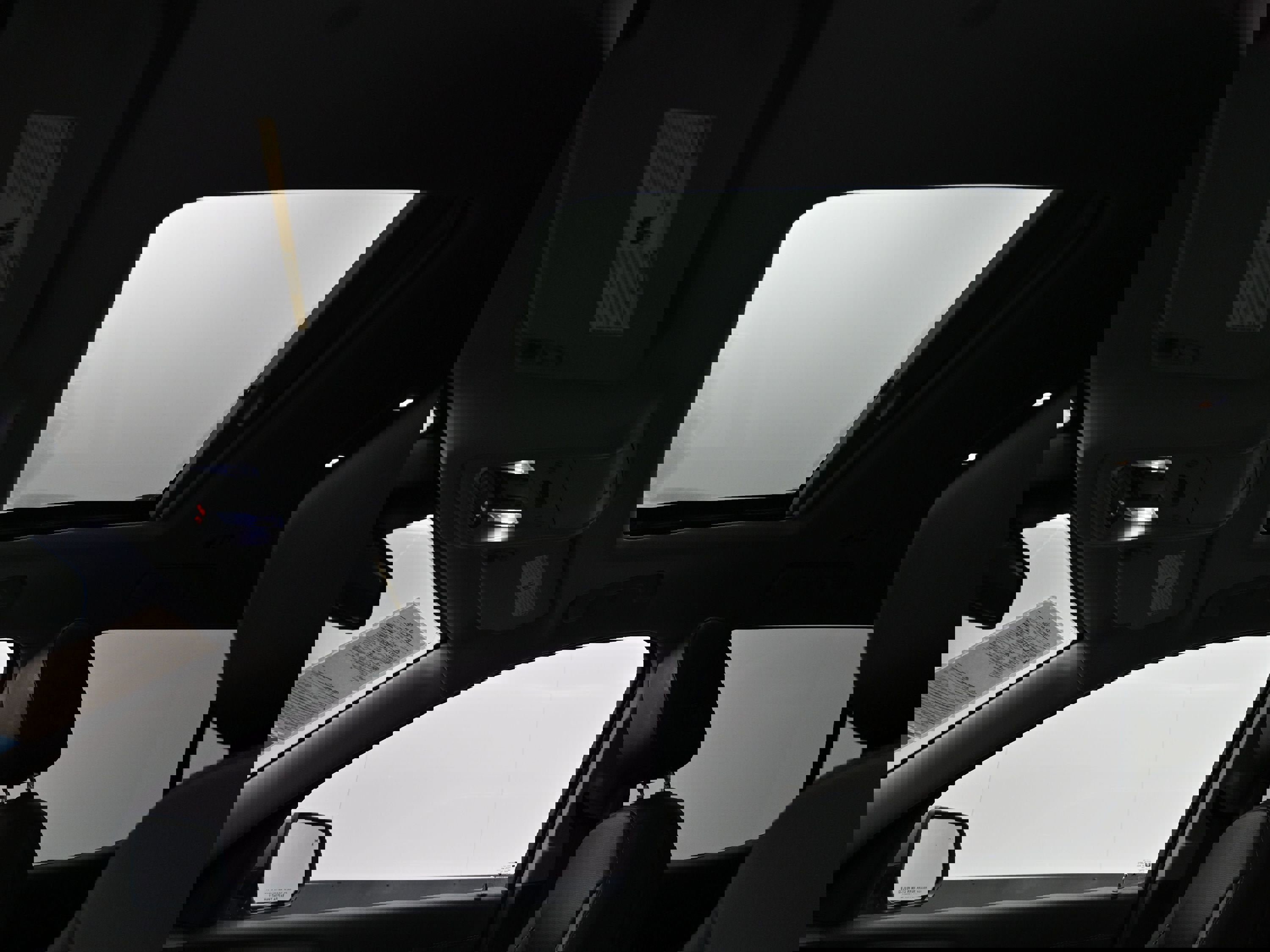 Used 2023 GMC Acadia SLT w/ Technology Package image 28