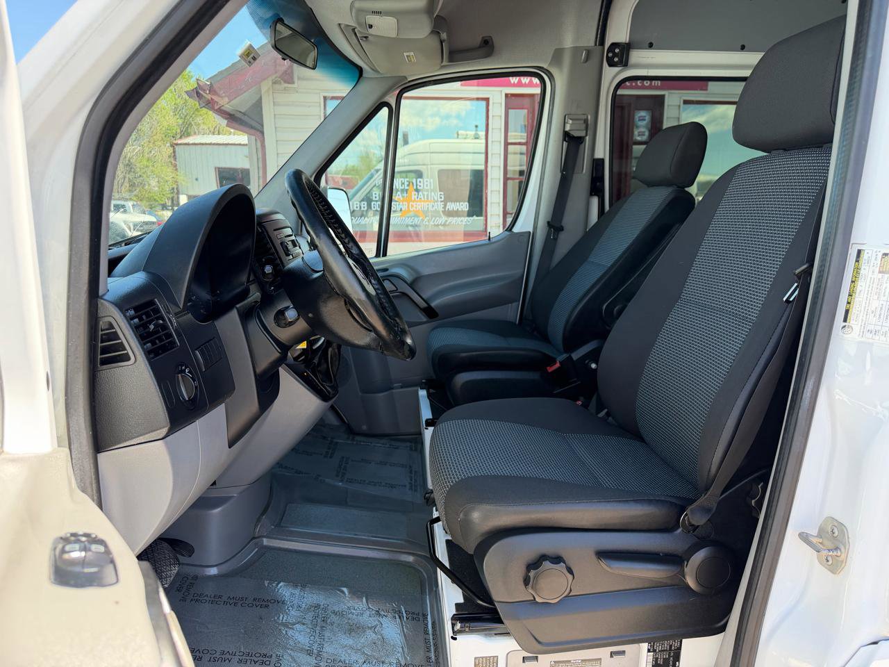 Used 2011 Mercedes-Benz Sprinter 2500 image 10