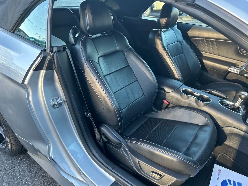 Used 2021 Ford Mustang Premium image 16