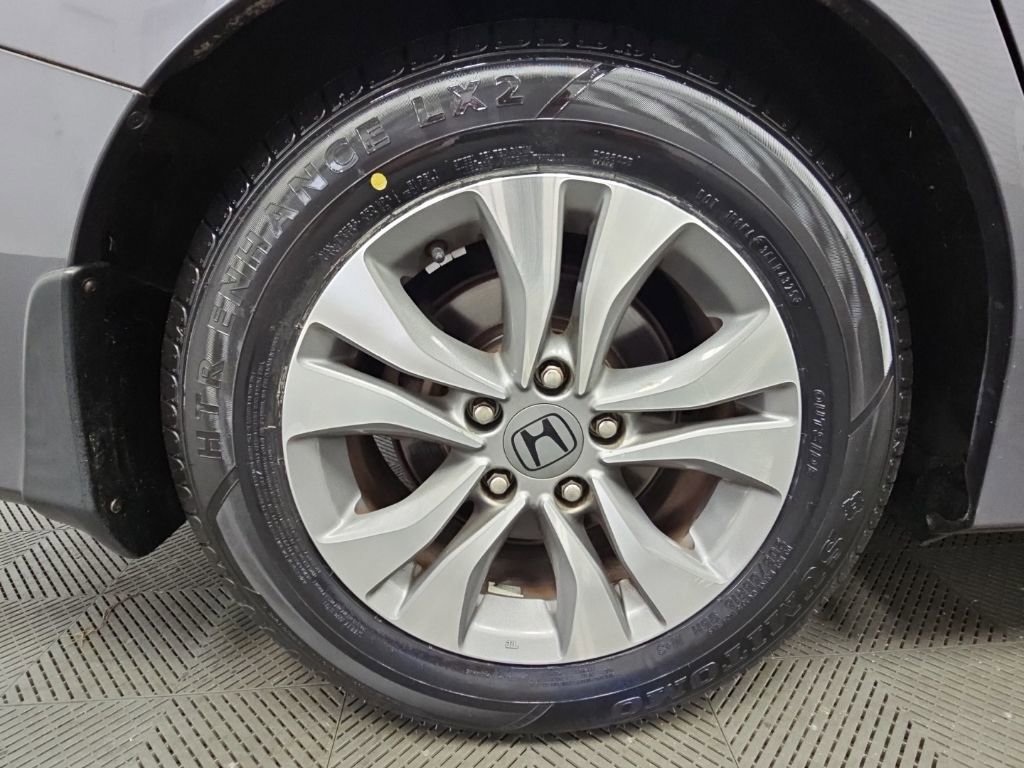 Used 2015 Honda Accord LX image 42