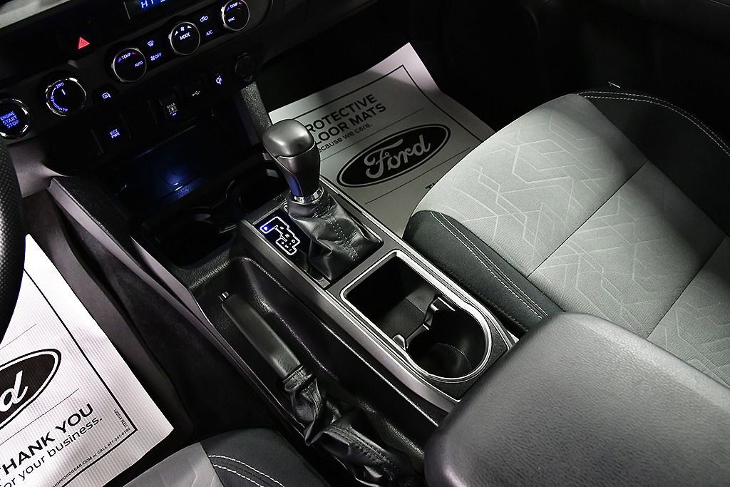 Used 2023 Toyota Tacoma TRD Sport image 24