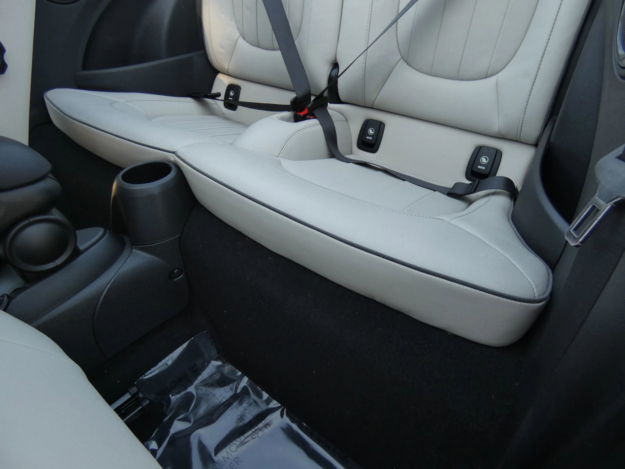 Used 2018 MINI Cooper S image 36