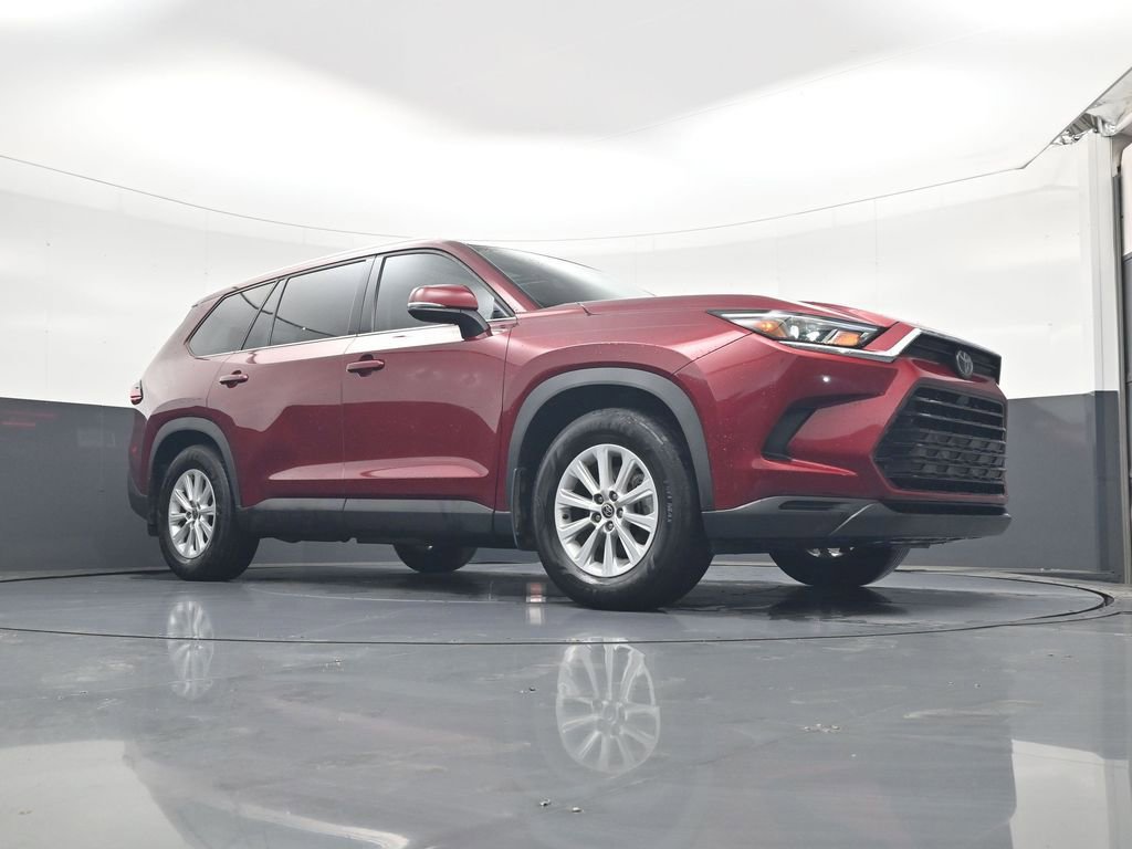 Used 2024 Toyota Grand Highlander XLE image 17